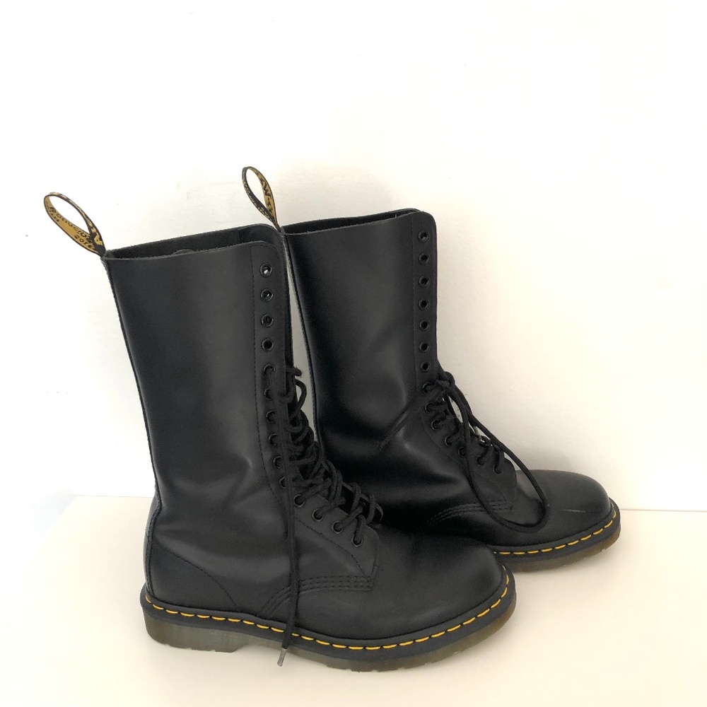 Dr. Martens 1914 SMOOTH LEATHER TALL BOOTS
